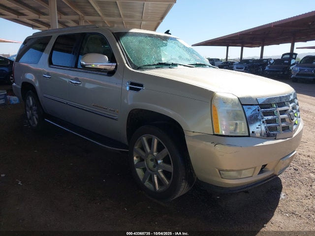 2007 CADILLAC ESCALADE ESV 1GYFK66817R242610 Photo 0