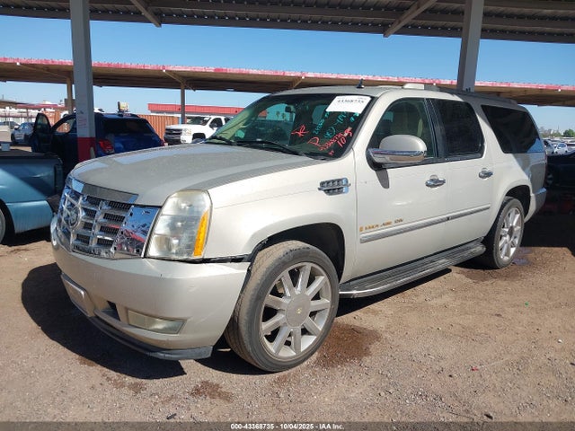 2007 CADILLAC ESCALADE ESV 1GYFK66817R242610 Photo 1