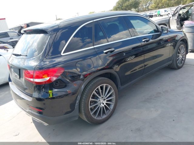 2016 MERCEDES-BENZ GLC 300 WDC0G4JB6GF107252 Photo 3