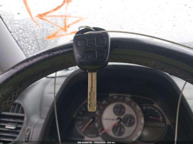 2004 LEXUS IS 300 JTHBD192440090653 Photo 10