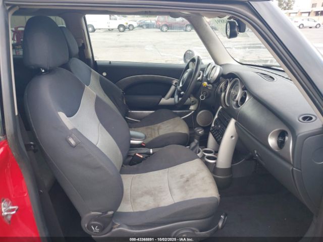 2006 MINI COOPER S WMWRE33566TJ38308 Photo 4