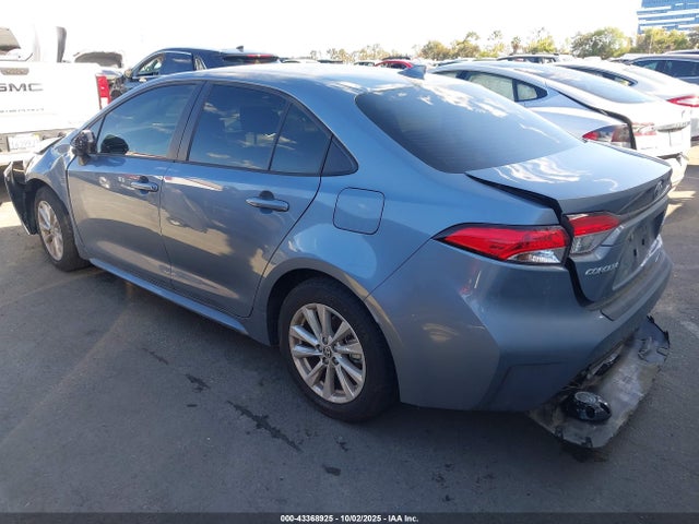 Toyota Corolla Hybrid Le 2024 JTDBCMFEXR3068246 Image 3