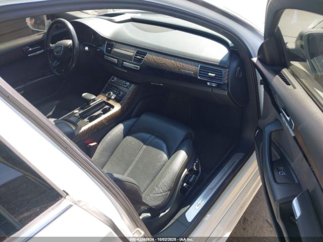 2017 AUDI A8 L WAU44AFD9HN011144 Photo 4