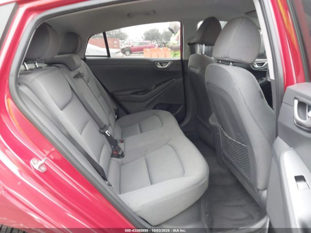 2022 HYUNDAI IONIQ HYBRID KMHC75LC1NU275853 Photo 7