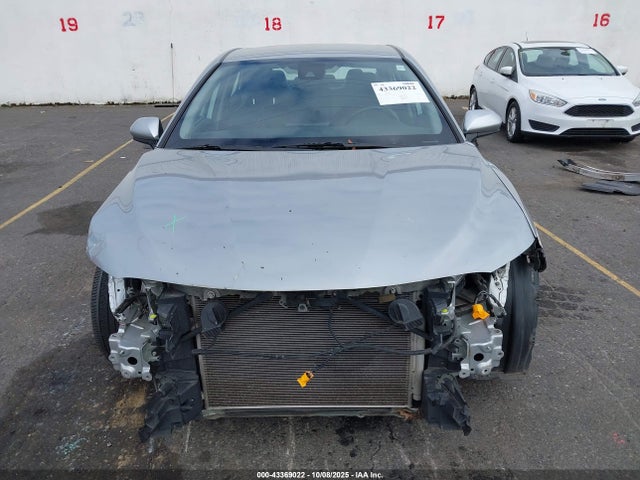 4T1G11AK4MU477106 Toyota CAMRY SE