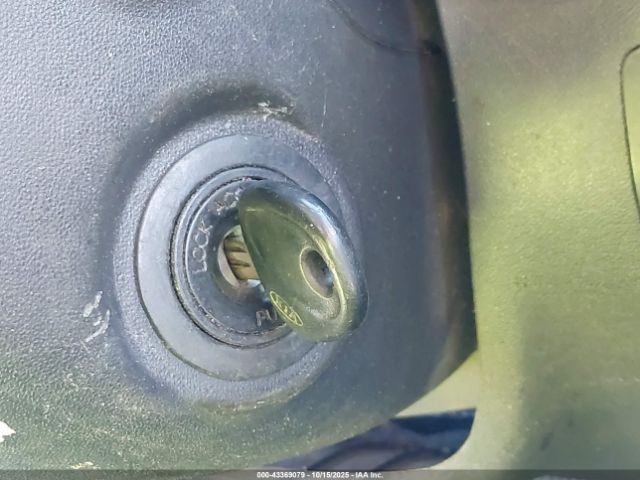 2010 KIA SOUL KNDJT2A25A7065961 Photo 10