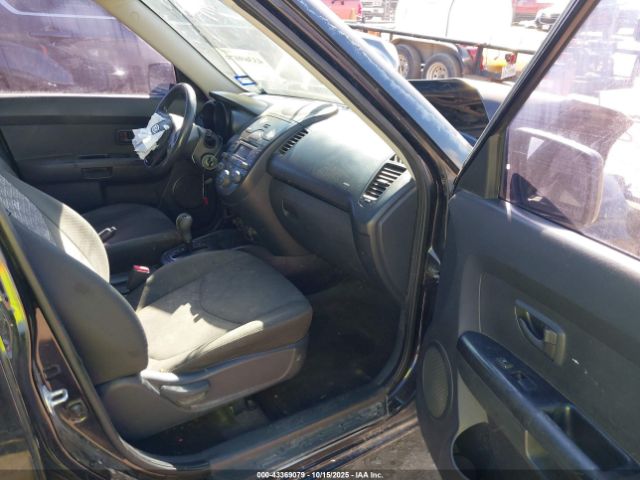 2010 KIA SOUL KNDJT2A25A7065961 Photo 4