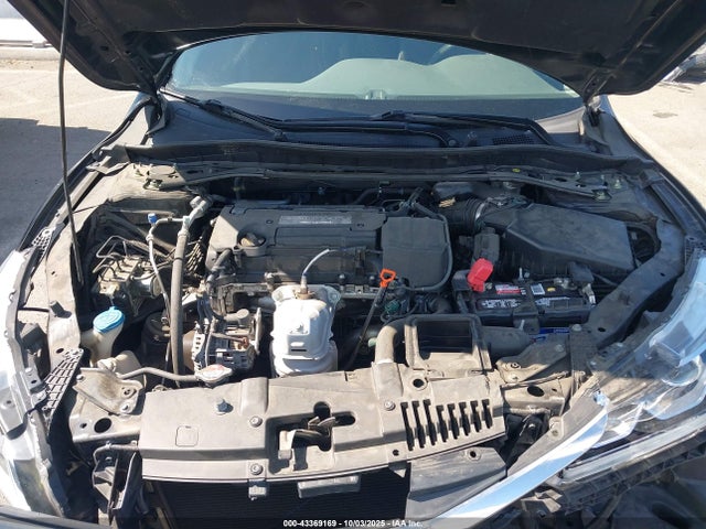 1HGCR2F70GA021696 Honda k24w1