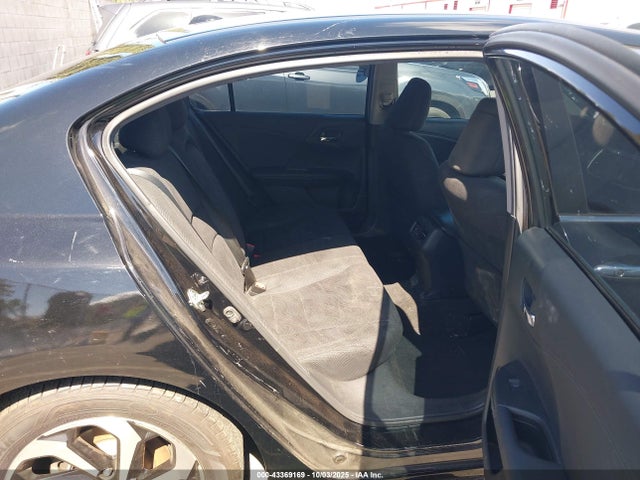 1HGCR2F70GA021696 Honda k24w1