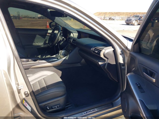 JTHBA1D20J5064842 Lexus 8ar-fts