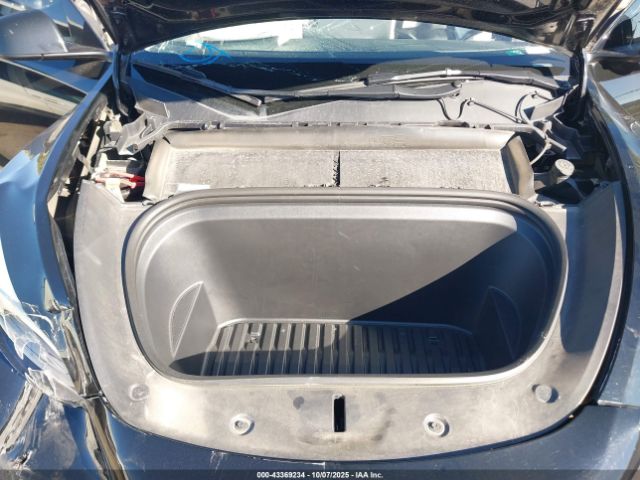2023 TESLA MODEL Y 7SAYGAEE1PF911557 Photo 9