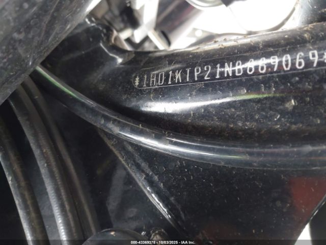 2022 HARLEY-DAVIDSON FLTRXS 1HD1KTP21NB669069 Photo 9