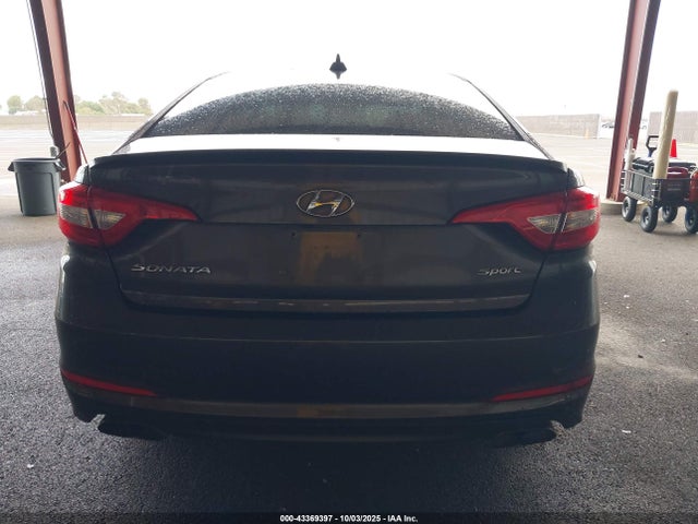 Hyundai 2017 2017 5NPE34AF6HH473679 Image 16