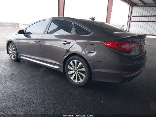 Hyundai 2017 2017 5NPE34AF6HH473679 Image 3