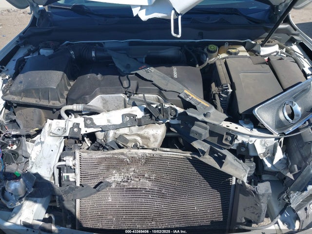Chevrolet lkw 2015 1G11D5SL2FF211129 Image 10