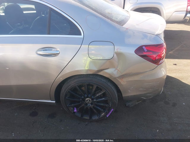 Mercedes-Benz m260 2019 WDD3G4EB7KW020486 Image 6