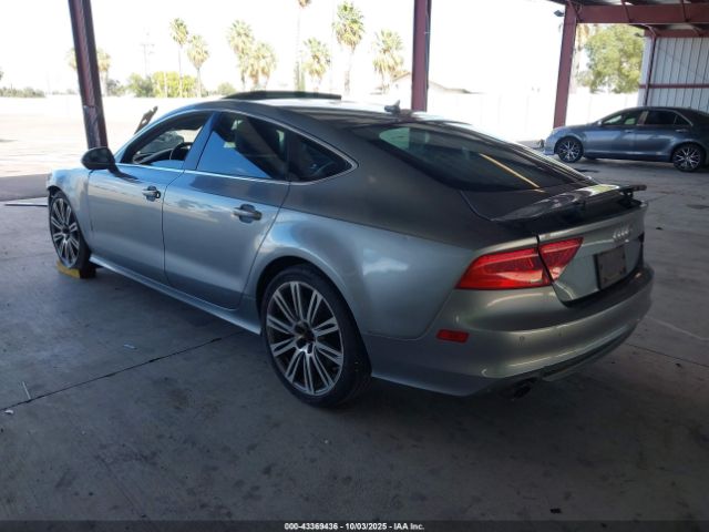 2013 AUDI A7 WAU2GAFC6DN022375 Photo 2