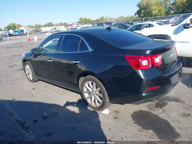 2013 CHEVROLET MALIBU 1G11H5SA4DU130127 Photo 2