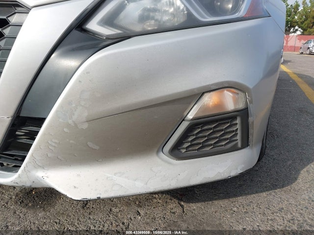 Nissan 2019 2019 1N4BL4BV2KC259242 Image 6