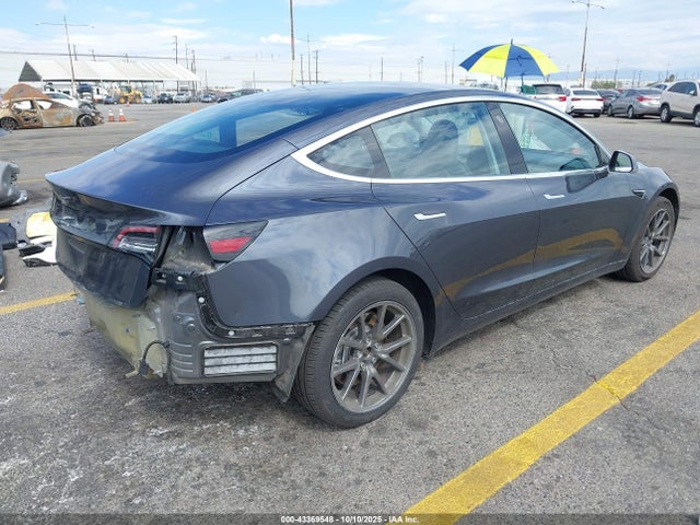 2018 TESLA MODEL 3 5YJ3E1EA7JF047485 Photo 3