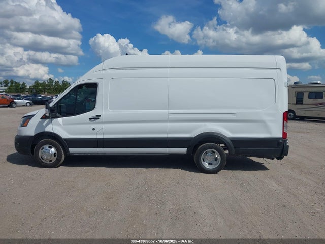 43369557 :رقم المزاد ، 1FTRU8XG5SKA91173 vin ، 2025 Ford Transit-350 Cargo Van مزاد بيع