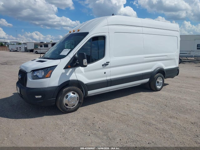 43369557 :رقم المزاد ، 1FTRU8XG5SKA91173 vin ، 2025 Ford Transit-350 Cargo Van مزاد بيع