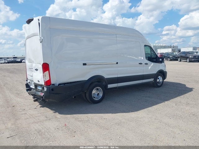 43369557 :رقم المزاد ، 1FTRU8XG5SKA91173 vin ، 2025 Ford Transit-350 Cargo Van مزاد بيع