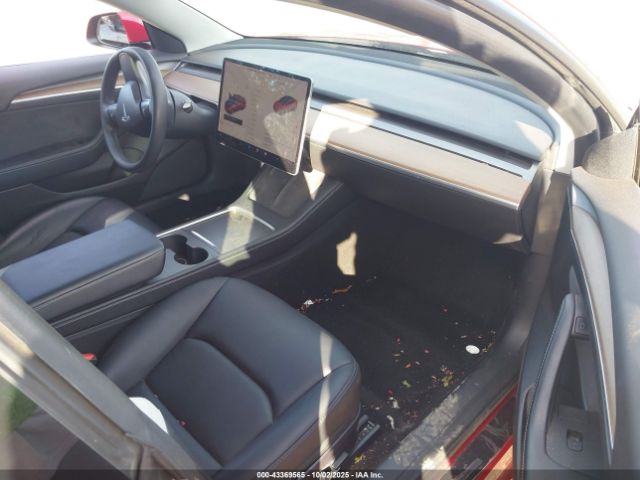 2022 TESLA MODEL 3 5YJ3E1EB9NF128082 Photo 4