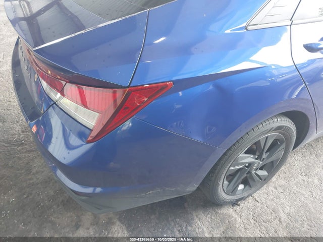 43369659 :رقم المزاد ، KMHLM4AG2PU395673 vin ، 2023 Hyundai Elantra Sel مزاد بيع