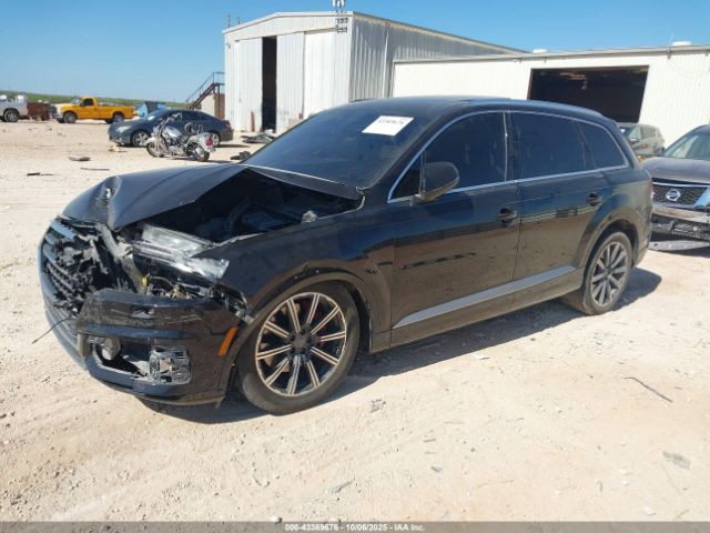 2017 AUDI Q7 WA1VAAF7XHD002348 Photo 1