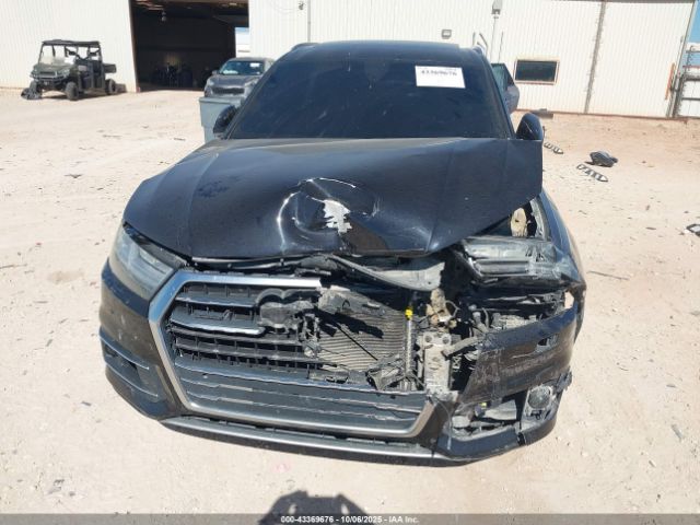 2017 AUDI Q7 WA1VAAF7XHD002348 Photo 5