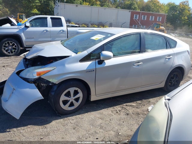 43369689 :رقم المزاد ، JTDKN3DU3D0345988 vin ، 2013 Toyota Prius Two مزاد بيع