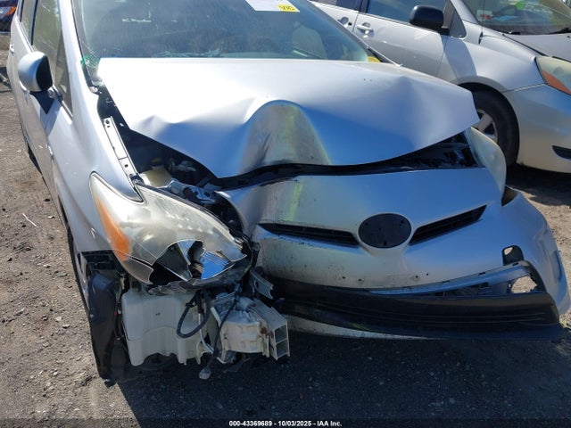 43369689 :رقم المزاد ، JTDKN3DU3D0345988 vin ، 2013 Toyota Prius Two مزاد بيع