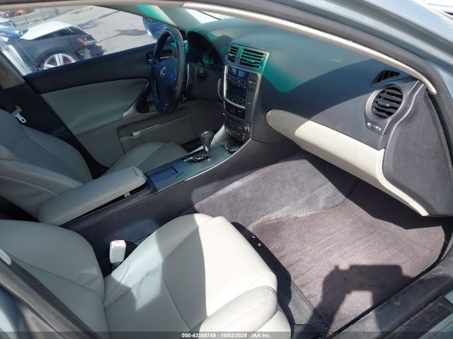 43369749 :رقم المزاد ، JTHBK262282078706 vin ، 2008 Lexus Is 250 مزاد بيع