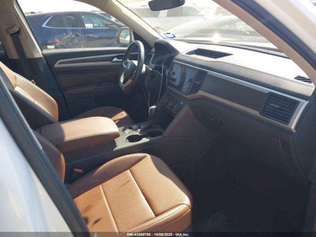 2021 VOLKSWAGEN ATLAS 1V2JR2CA1MC591596 Photo 4