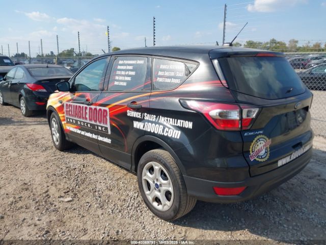 2018 FORD ESCAPE 1FMCU0F79JUA33669 Photo 2
