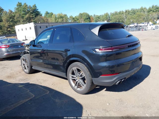 2024 PORSCHE CAYENNE WP1AA2AY6RDA02454 Photo 2