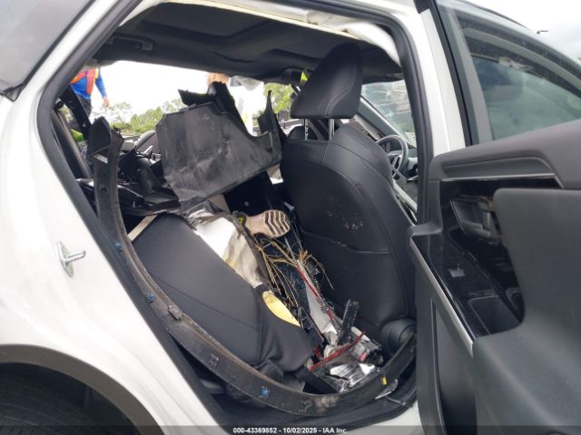 2024 TOYOTA BZ4X JTMAAAAAXRA039412 Photo 7