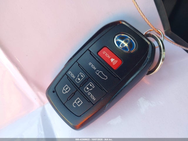 5TDZSKFC0SS167604 Toyota a25a-fxs