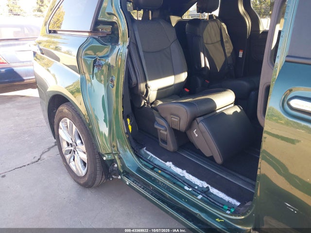 5TDZSKFC0SS167604 Toyota a25a-fxs