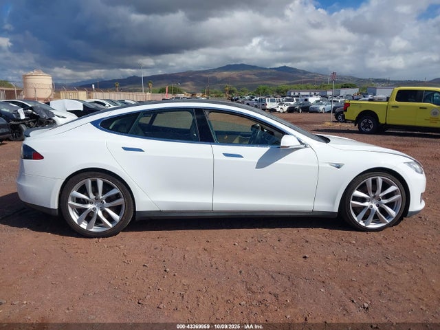 Aukcja sprzedaży 2013 Tesla Model S Performance, vin: 5YJSA1CP3DFP05886, numer aukcji: 43369959