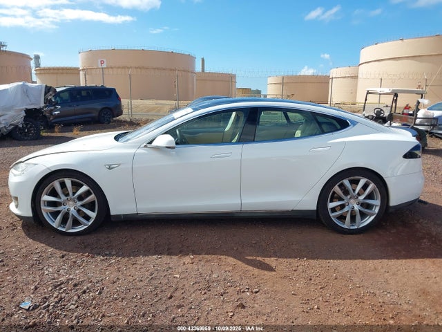 Aukcja sprzedaży 2013 Tesla Model S Performance, vin: 5YJSA1CP3DFP05886, numer aukcji: 43369959