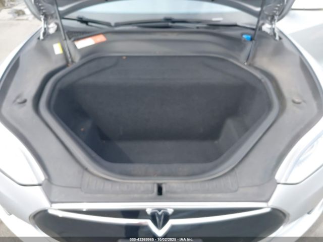 2016 TESLA MODEL S 5YJSA1E46GF136068 Photo 9