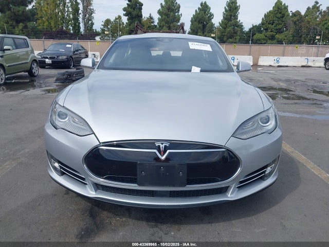 Tesla MODEL S 2016 5YJSA1E46GF136068 Image 12