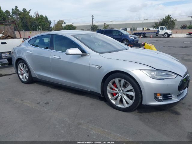 2016 TESLA MODEL S 5YJSA1E46GF136068 Photo 5
