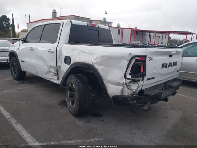2022 RAM 1500 1C6SRFLT4NN282636 Photo 2