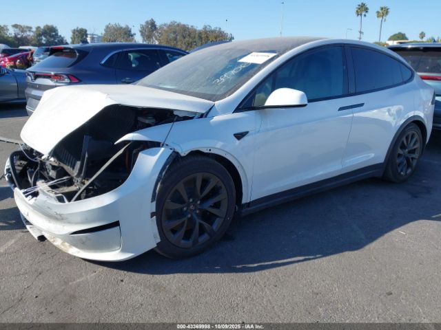 2023 TESLA MODEL X 7SAXCAE50PF397062 Photo 1