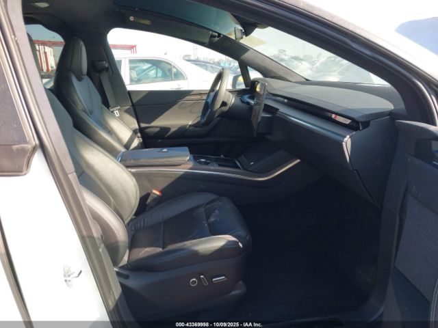 2023 TESLA MODEL X 7SAXCAE50PF397062 Photo 4