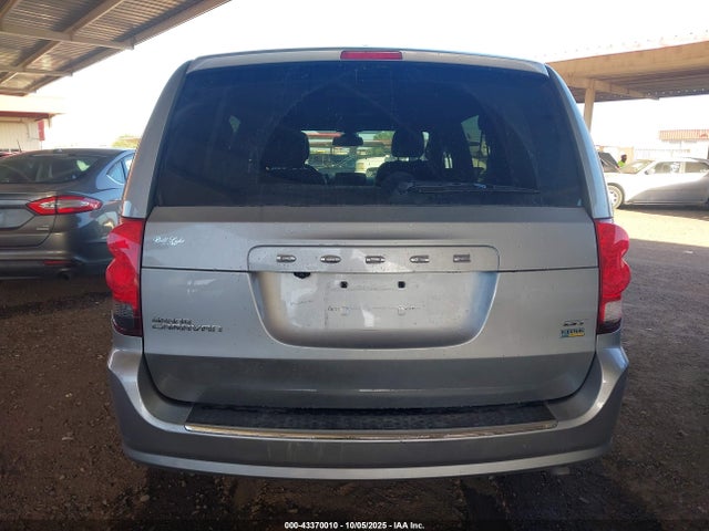 2C4RDGEG1KR671406 Dodge Grand Caravan