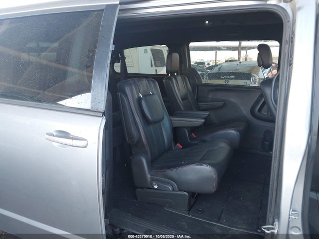 2C4RDGEG1KR671406 Dodge Grand Caravan